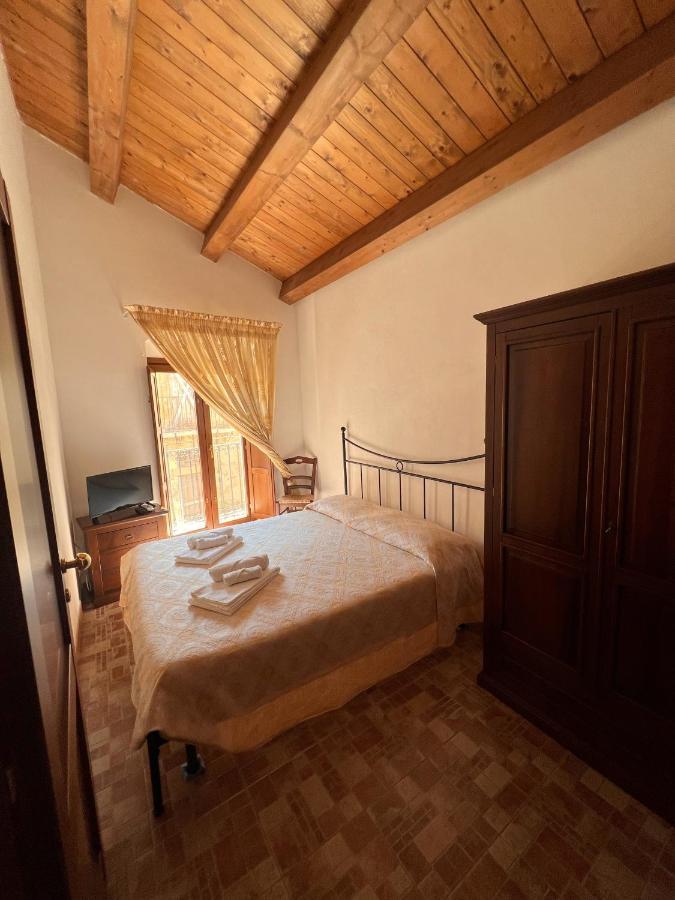 Ferienwohnung Centro Storico Modica - 2 Min A Piedi Da Corso Umberto I Exterior foto